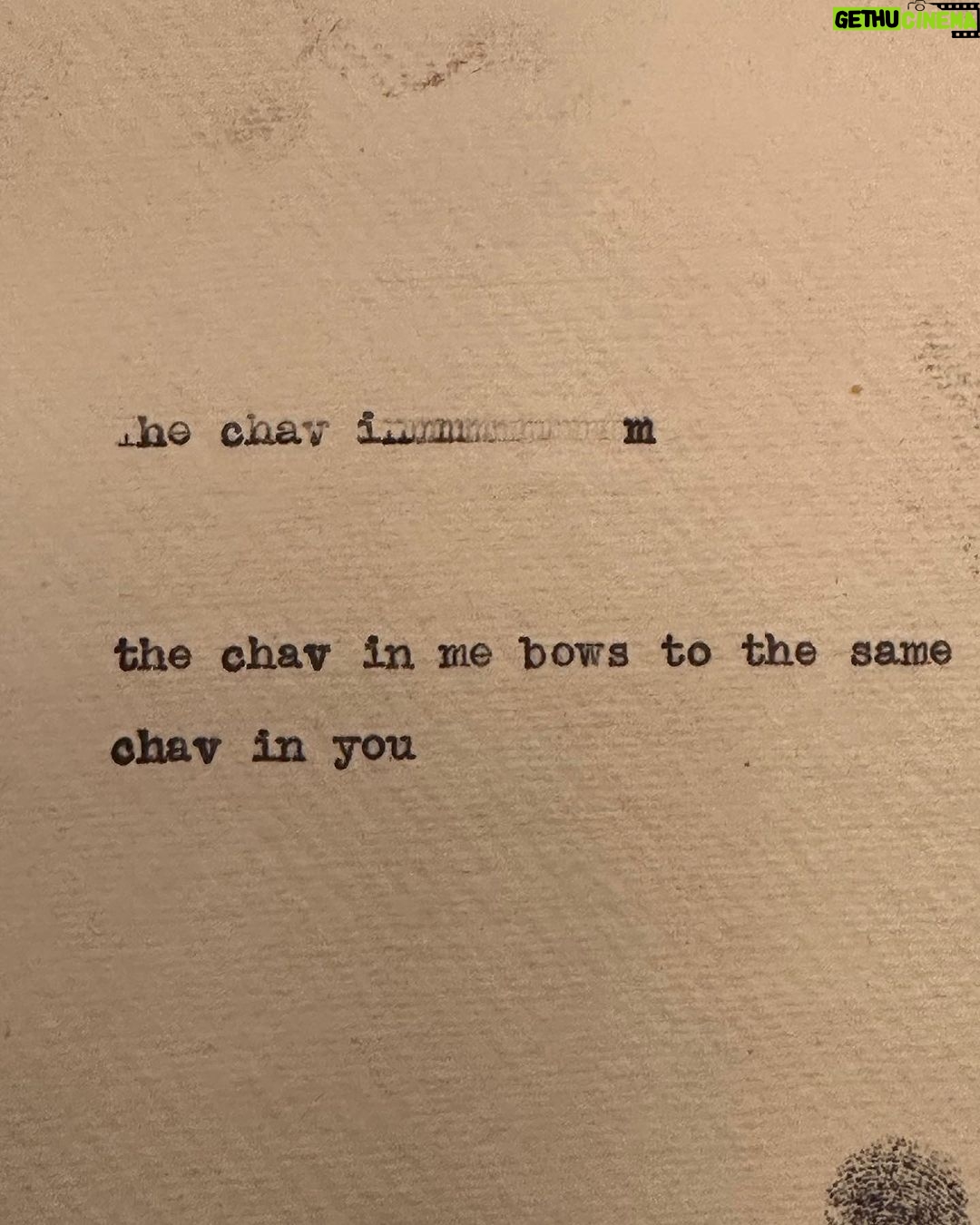 Robbie Williams Instagram - Does anyone know the rules here? what happens when you did something wrong and should apologise but the person you should apologise to is a giant C__t? Like a known bell end? A card-carrying bell end. On a scale of 1 to i accidentally shot his gran. I would say that I did a 6 …. Without explaining fully. I can’t can i? 🤷♂️ I should have known *too not do what i did* but i don’t think i did ….but if i had of known i probably would of done it anyway . Sooooo, where does that leave me …Do we apologise to bell ends? Have you been in that predicament? And before you amateur sleuths try to work it out …You don’t know them…. This was one of my thoughts yesterday Bing Bigley Namaste 🙏 ❤️