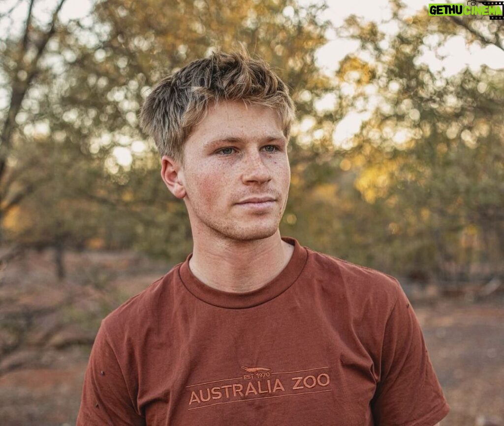 Robert Clarence Irwin Instagram - Best caption wins for what I am contemplating here 😂 While you decide on your caption - head up to the link in my bio to buy this shirt and support animal conservation 😉