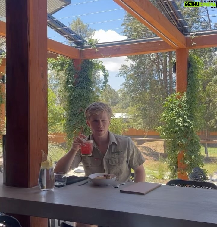 Robert Clarence Irwin Instagram - Lunch time at our Warrior Restaurant at the @crocodilehunterlodge! Head to the link in my bio to book a table or just walk on in!