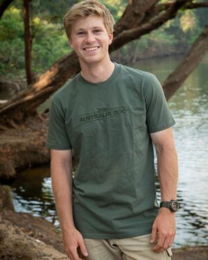 Robert Clarence Irwin Instagram - We’ve got some awesome new merch at @australiazoo’s online shop. Head to the link in my bio and use the coupon code: ROBERT10 for 10% off everything store-wide for the month of October!
