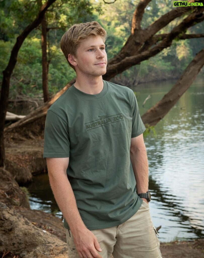 Robert Clarence Irwin Instagram - We’ve got some awesome new merch at @australiazoo’s online shop. Head to the link in my bio and use the coupon code: ROBERT10 for 10% off everything store-wide for the month of October!