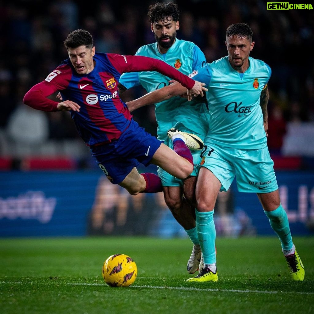 Robert Lewandowski Instagram - +3 points ✅ @fcbarcelona