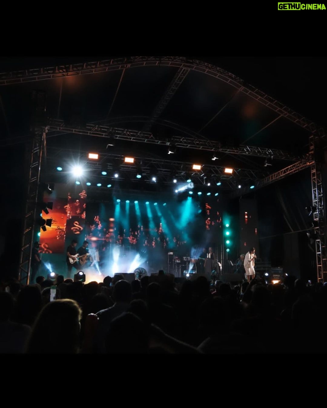 Roberta Miranda Instagram - Obrigada Goiás !!Alexânia !! Público lindo como sempre bora para Caldas novas ?? Hoje !! : : @paoloproducoes