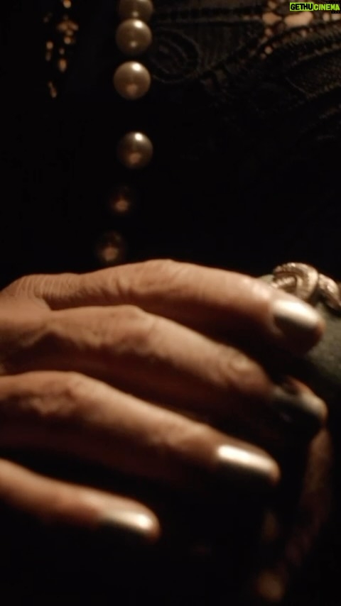 Roberta Miranda Instagram - AMOR DE DEUS NÃO TEM JULGAMENTOS. DO HOMEM SIM! “Desatemos os nós” 24/11 no YouTube