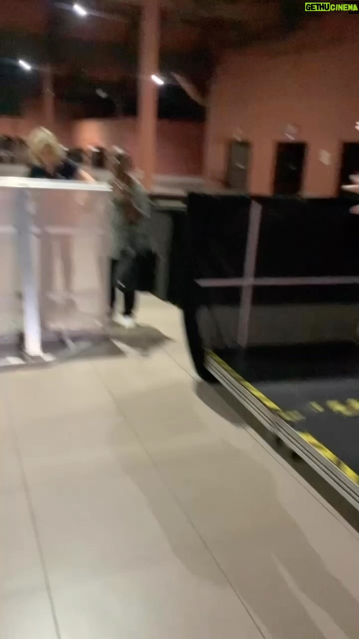 Roberta Miranda - 45.4K Likes - Aqui depois do show da @nativa que linda com 90 aninhos me invadiu de amor e emoção !! Ah!!!!!!! Sem comentários !