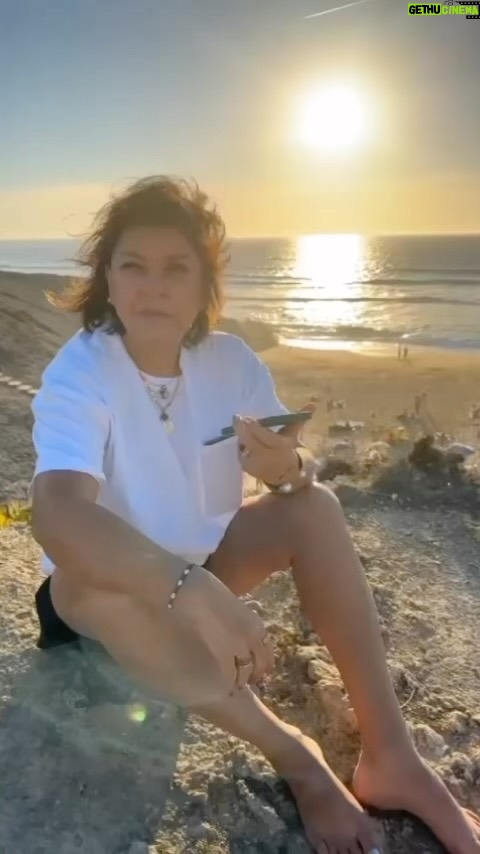Roberta Miranda - 49.6K Likes - Vem pra mim !!! Música que pediram para cantar !!
Lisboa !!!