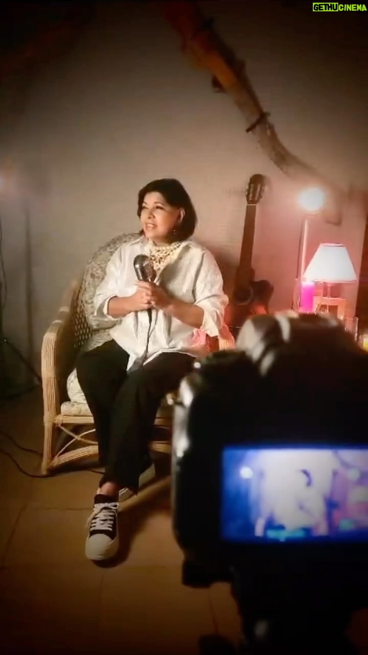 Roberta Miranda - 43.9K Likes - Tá preparado pra receber um Direct meu?
Dia 23 de Janeiro em todas as rádios e plataformas digitais.
Faça o pré-save agora!