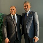 Roberto Carlos Instagram - sempre feliz em ver você irmão @oficialrc3 New Cairo