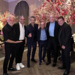 Roberto Justus Instagram - Com nossa turma na linda festa da Donatella Mion.