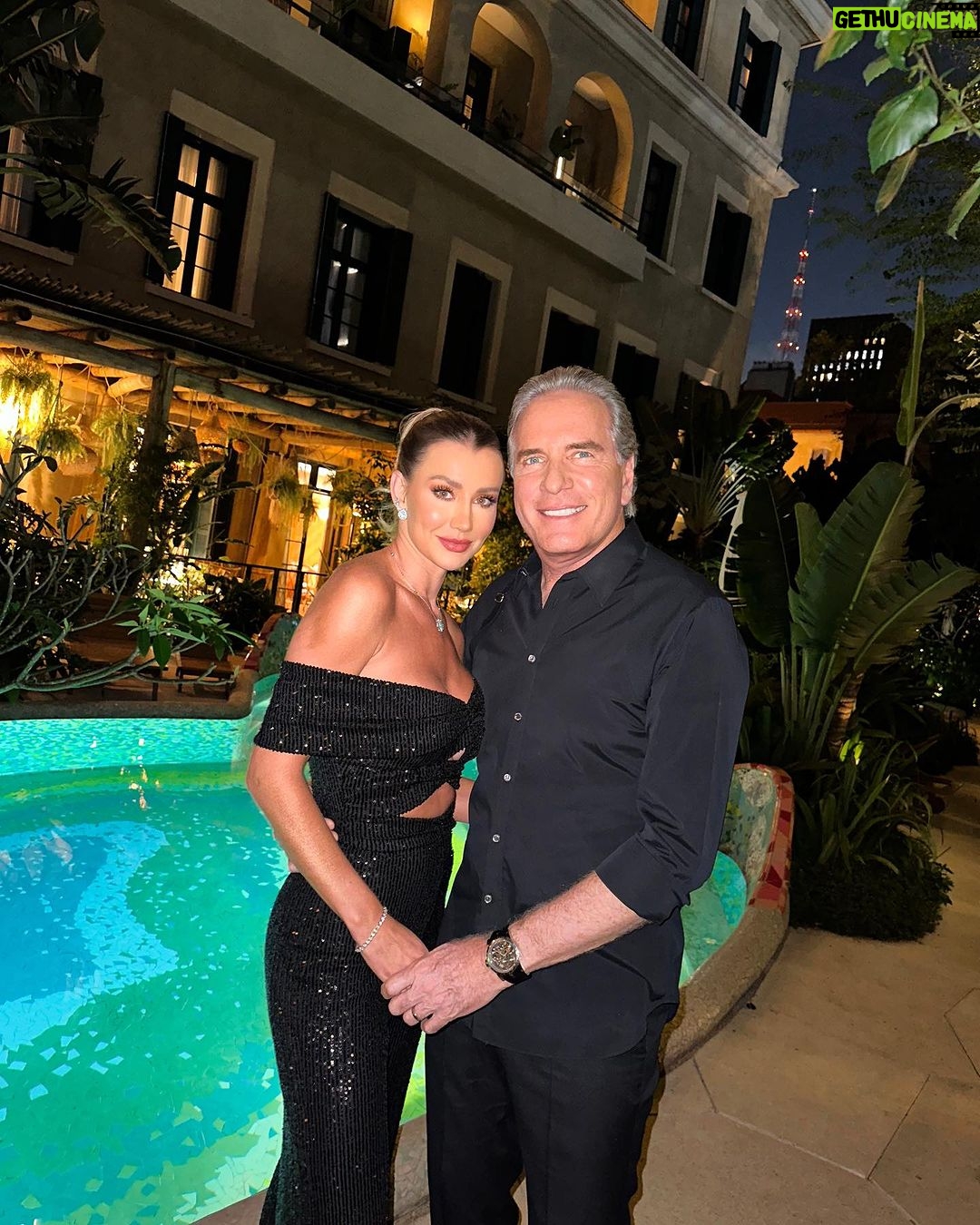 Roberto Justus Instagram - Ontem com meu amor… 💙