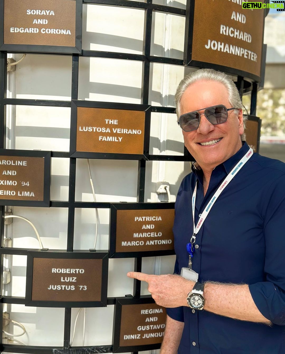 Roberto Justus Instagram - Muito orgulho de fazer parte da história dessa escola incrível!