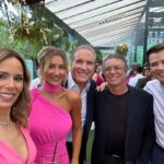 Roberto Justus Instagram - No dia do meu aniversário e de nosso de casamento, ainda conseguimos passar no casamento do querido @drfernandomaluf onde encontramos muitos amigos queridos! @aanafurtado @anapaulasiebert @jbboninho @celsoportiolli