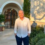 Roberto Justus Instagram - Na despedida da nossa linda viagem romântica. 💙💙 St Tropez, France