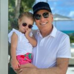 Roberto Justus Instagram - Férias com a minha princesa Vicky… Sunny Isles Beach Miami