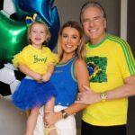Roberto Justus Instagram - Escreve uma 🇧🇷 nos comentários quem tem certeza que o Brasil ganha hoje! Que venha o hexa 💙💛💚 #family São Paulo, Brazil