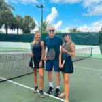 Roberto Justus Instagram - Luiza e Mariana! Amei jogar com vocês! Profissionais de tênis de primeira! Que prazer poder jogar o meu esporte favorito nas férias! 🎾🎾🎾 Sunny Isles Beach Miami