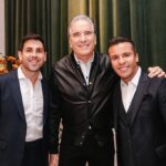 Roberto Justus Instagram - Com os meus sócios @michael.ssoares e @edubitello no evento de lançamento de minha entrada na @marpagestaotributaria Porto Alegre, Rio Grande do Sul