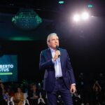 Roberto Justus Instagram - Ontem durante a minha palestra em Criciúma. Criciúma-SC