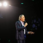 Roberto Justus Instagram - Ontem durante a minha palestra em Criciúma. Criciúma-SC