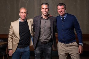 Robin van Persie Instagram - Thrilled to announce I've signed for @feyenoord for the third time in my career, as youth coach for the U16s and as part of the First Team staff ahead of the 21/22 season ✍️ I’m very excited for this opportunity and I can't wait to start this new chapter in my life 💪 Big thanks to @feyenoord and my agents and friends of @segfootball