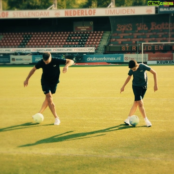 Robin van Persie - 139.4K Likes - Like father, like son ⚽❤️ Tiki Taka Touzani is back! Loved being part of the first episode of the new season together with @shaqueelvanpersie 🔥 Tune in tonight at 22:05 on NPO3 @touzanitv 👊