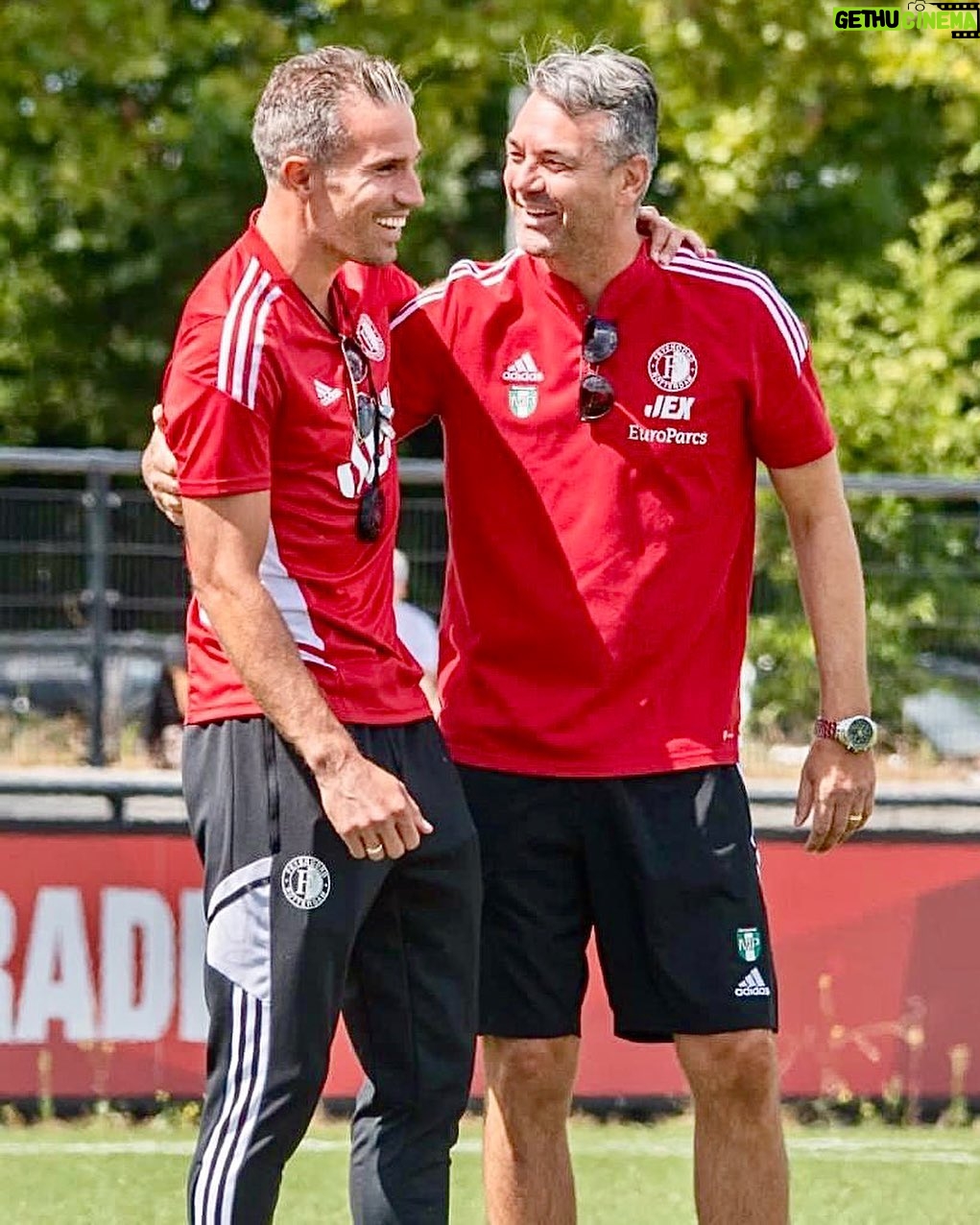 Robin van Persie Instagram - Best of luck at Shakhtar Donetsk, my friend @mpusic71 🫶 Thank you for sharing your experience & knowledge on becoming the best version of yourself as coach. We’ll miss you at @feyenoord, but you truly deserve this great opportunity. You’ve got this! 👊 P.S. Looks like I’ll have to find my next 2-touch partner now 🤷🏻♂️🤣 Rotterdam, Netherlands