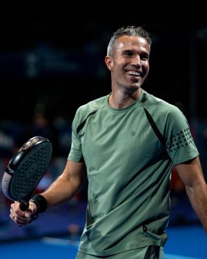 Robin van Persie Instagram - Great experience playing at @wptamsterdamopen once more! Intense match with some fantastic company 🎾🏆

Big shout-out to @jvanlottum and the entire WPT team! What a fantastic event, thanks for having us!

And a special thanks to the great BY VP team for all your hard work and effort!