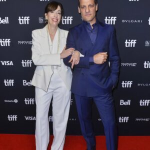 Rodrigo de la Serna Instagram - Cuantas cosas nos pasaron en el Tiff con El Rapto, cuanta emoción, cuanto orgullo sentimos por este film que es profundamente argentino a la vez que universal. Gracias compañera @dgoggi, creo sin exagerar que hemos hecho lo mejor de nuestras vidas profesionales. Gracias @vendomenech, 
@reicine, 
@infinityhill_ 
@paramountplus.