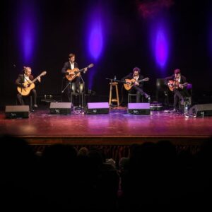 Rodrigo de la Serna Instagram - Hoy repetimos en el Cine Teatro Monumental Sierras de #AltaGracia el tremendo fiestón criollo de ayer en Ciudad de las Artes de #Córdoba. Se vemo!!
@blasalberti 
@juanhermelo 
@bramu.rafael 
#PedroKiscurno
Ph @facucardellafotos