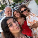 Rogena Instagram - كل سنة وانت احلى وأجمل واطيب قلب فى حياتنا ❤️ ربنا يحفظك لنا ويسعد قلبك كل سنة وانت بخير وصحة وسلامة وعافية وسعادة ياحبيب عمرى ❤️ باابو البنات ❤️❤️ @ashrafzakyoffical @mayathezaki @mariaamzaky