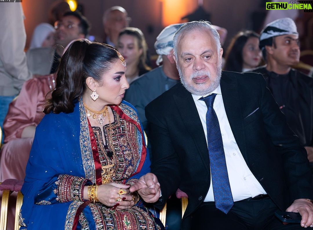 Rogena Instagram - الحمد والشكر لله تكريمى فى #مهرجان_الباطنة_السينمائي_الدولي #مسقط Dress @maryam_albalushi12m2 @ab.gold1 Make up @lamya.mua Hair @hair_styles345 @amr_awny_photography