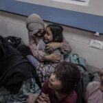 Rogena Instagram - اليوم ماتت الانسانية حسبنا الله ونعم الوكيل مجزره لاهل فلسطين هذة ليست حرب هذة ابادة للشعب الفلسطينى الا ان نصر الله قريب #فلسطين #فلسطين🇵🇸 #الحريه_لفلسطين #freepalestine #freepalestine🇵🇸