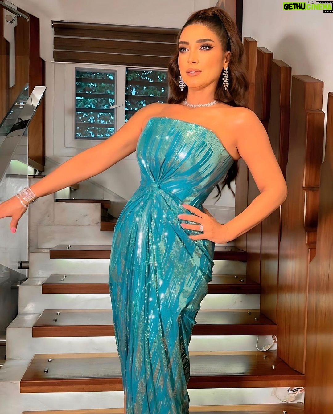 Rogena Instagram - Stylist @saeedramzi Dress @ahmedabdullah_official Make up @zeinaelnaggar Hair @alsagheersalons @minasaeedhairstylist Jewelry @glamour.jewellery