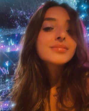Rogena Instagram - كل سنة وانتى  اول فرحة فى العمر
انتى فرحه قلبى 
واول حب فى حياتى
واثمن واغلى انجازاتى
واحلى عطايا ربنا ليا
دايما وابدا فخورة بيكى وبكل اختياراتك 
ربنا يسعد قلبك ويجعلك دايما سندى وقوتى وفرحتى انتى ومريم
يابنات عمررررررررررررررى❤️❤️❤️
@mayathezaki 
@mariaamzaky 
@ashrafzakyoffical