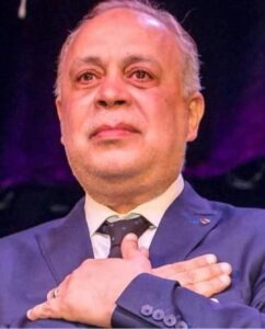 Rogena Instagram - الحمد والشكر لله مبروك ياحبيبى فوزك بجائزة الدولة التقديرية للفنون مبروك حلم من احلامك بيتحقق لكل مجتهد صبور محب مخلص نصيب تستاهل كل الجوائز اللى فى الدنيا 🙏 مبروك مايا ومبروك مريم دايما فخورين بمشوار ابوكم مبروك ليا دا اسعد ايام حياتى مبروك ياابو البنات مبروك يعمرررررررررررى ❤️❤️❤️ @ashrafzakyoffical @mayathezaki @mariaamzaky