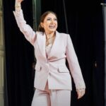 Rogena Instagram - تكريم مركز جيل المستقبل بمحافظة سوهاج بحضور نقيب المهن التمثيلية الدكتور اشرف ذكى شكرا شعب سوهاج الكريم على حفاوه الاستقبال شكرا معالى المحافظ اللواء طارق الفقى والشكر كل الشكر لهذاالرجل العظيم معالى المستشار احمد حلمى الشريف على التكريم @h.aminboutique @ashrafzakyoffical