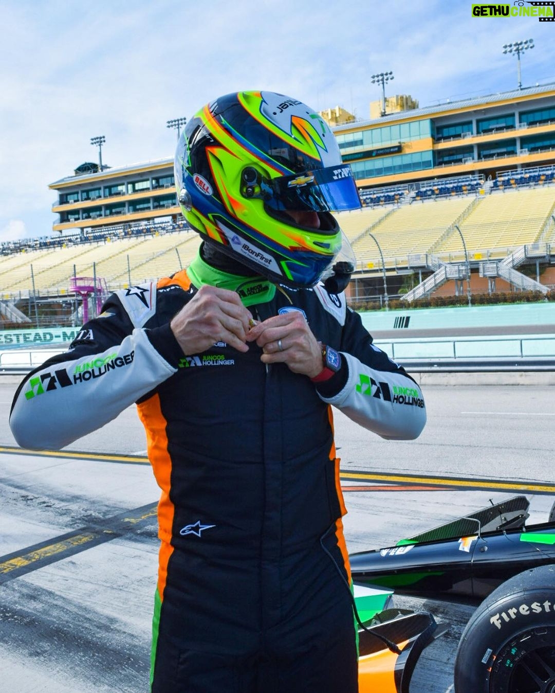 Romain Grosjean Instagram - First laps for @grosjeanromain behind the wheel of #77 💚 Homestead-Miami Speedway