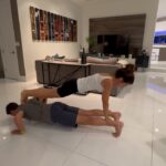 Romain Grosjean Instagram - Circus at home. How does it better ? @mariongrosjean or @antoine_arlot