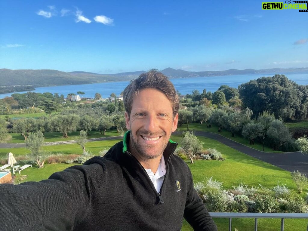 Romain Grosjean Instagram - Ciao dall’ Italia Beautiful morning near Rome. Here to visit my friend from the Super Trofeo of @lamborghinisc Back in Florida tomorrow Bracciano Lago