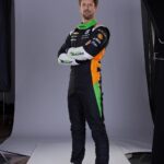 Romain Grosjean Instagram - New colors look good ! Excited for what’s to come 💪🏻 Vamos @juncoshollinger #thephoenix