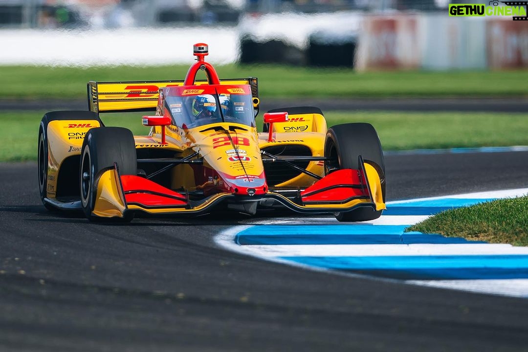 Romain Grosjean Instagram - Lining up P6 for tomorrow’s race Great work by the team to give us a fast car Let’s go Pheonix @dhlus @dnsfilter Indianapolis Motor Speedway