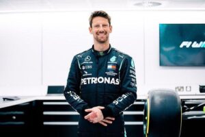 Romain Grosjean Instagram - Maybe time to give a phone call to Toto 😃😃😃
