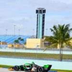 Romain Grosjean Instagram - Palms and @indycar , the perfect combination. 🌴 Homestead-Miami Speedway