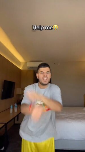 Roman Kagramanov Instagram - С какого дубля станцевали бы?😂❤️❤️