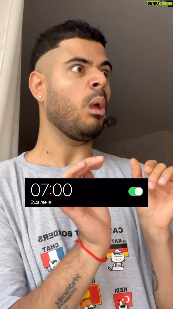 Roman Kagramanov Instagram - ОТМЕЧАЙ СВОЮ СОНЮ ИЛИ СЕБЯ😂❤️