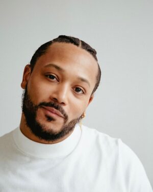 Romeo Miller Instagram - Daddy era. 34 🌱

Photography by @sarah.lizphotos.