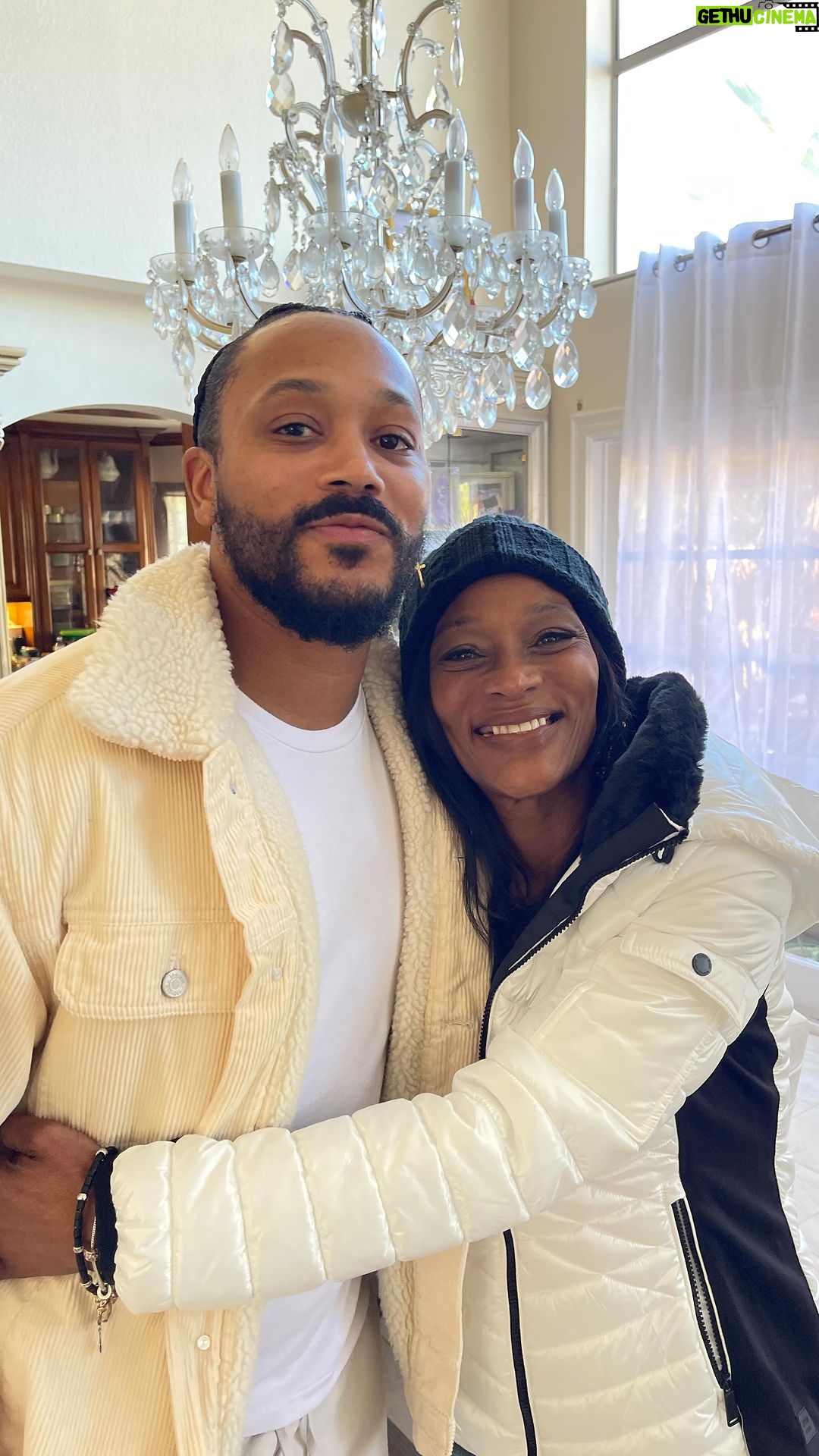 Romeo Miller Instagram - Transparency moment. Through thick and thin I will always love my family, but after becoming a parent and going through other obstacles; I simply have a whole different love & respect for my Mama and all Moms out there who not only sacrifice their dreams for their kids, but for the fearlessness to be willing to give birth and jeopardize your life for another. I know for a fact 99% of men will never make a sacrifice like that, including myself. My Mama did that seven times! You deserve so much more. No true (Godfearing) man should ever put down the mother of his kids in front of their children or publicly or even make a child pick sides (if it isn’t a life threatening reason) and that should be law. Nobody is perfect, but being a present Mom is one hell of a job that never ends. You’ve been ridiculed and the scapegoat for too long, you can speak your truth too Mama, I got you and I see you. Previous years on the show, it was a reflection of what I was taught and thought I had to mirror, this time around I’m being unapologetically ME. There’s strength in a man who can truly take accountability and do it publicly, that’s what I hope to teach other young men. I handled that situation with my cast mates wrong a few yrs ago, and I’m not too prideful to admit that. The journey continues on @guhh_wetv Thursday’s at 9/8c on @wetv. Stream on @watchallblk. #GUHH PS: a truth could not be disrespect when it’s simply the truth.