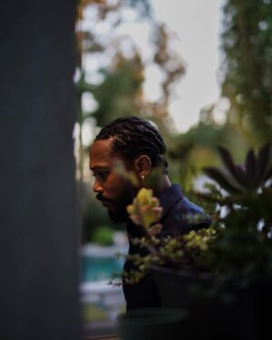 Romeo Miller Instagram - I’ve never had to be the loudest in the room to be heard. There is a time for everything, and a season for every activity under the heavens. Time reveals all.🤞🏾

Matt. 7. [15] Beware of false prophets, which come to you in sheep's clothing, but inwardly they are ravening wolves.

Photography by @elijah.wells.