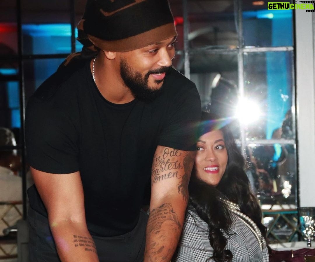 Romeo Miller Instagram - Wow!!! Another one for the books! The youngest ever to be honored and to receive this award. I’ve accomplished a lot so early, but the best is yet to come. The success I’ve been blessed to have was just practice and preparation like David. I was a kid and now I am a man, and I’m finally just becoming the best version of myself. Thank you for the recognition MERGE and @att, and for everybody and anybody whoever believed in me. Gracias! Merci! And Blessings! Psalm 31:15. #ForTyTy 🤍🕊 Photography by @dynslens_photography. Beverly Wilshire, Beverly Hills (A Four Seasons Hotel)