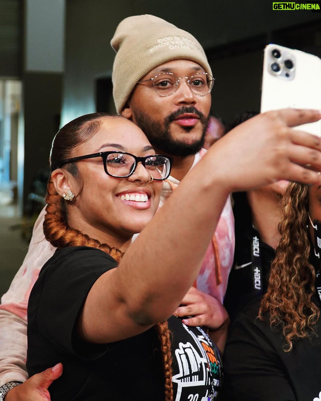Romeo Miller Instagram - After the show it’s the after party! Court side with my NOLA brother @dee1music celebrating the best in Black college basketball at the inaugural HBCU All Star Game sponsored by AT&T the other day. @att thank you for having me and shoutout to my hometown for hosting an amazing event. C'est un truc de la Nouvelle Orléans. #GoodTimes Photography by @elijah.wells. New Orleans, Louisiana
